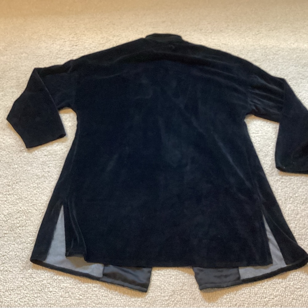 Victoria’s Secret Velour Robe - Picture 2 of 6